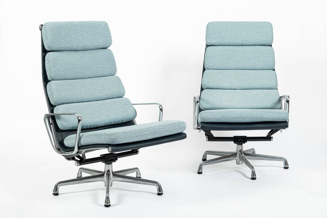 Pair of Eames Soft Pad Recliners for Herman Miller, Blue Gray Aluminum Group Lounge Chairs