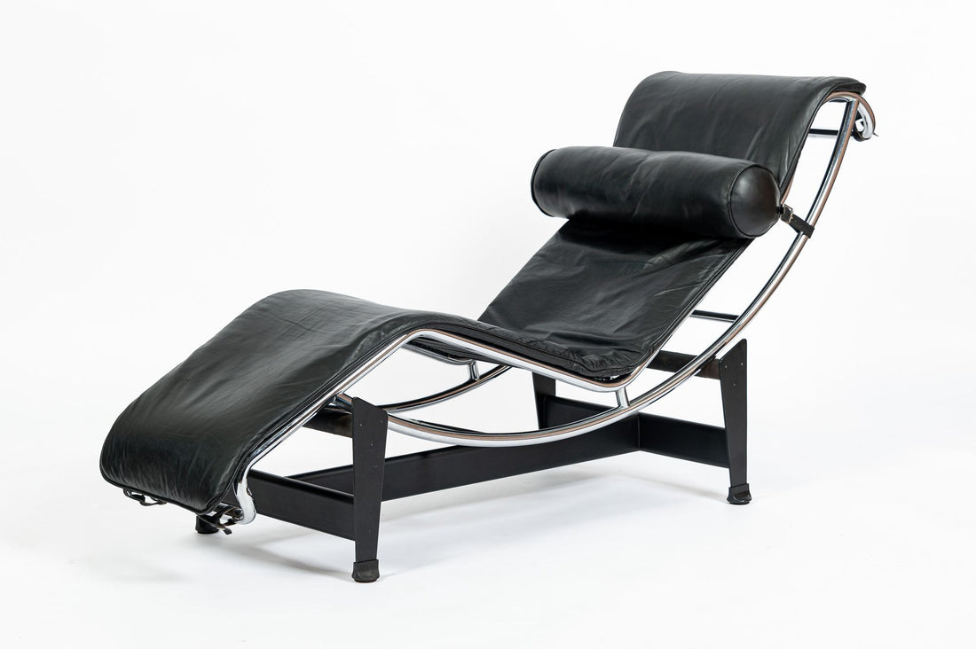 Cassina LC4 Black Leather Chaise Lounge Chair by Le Corbusier 1981