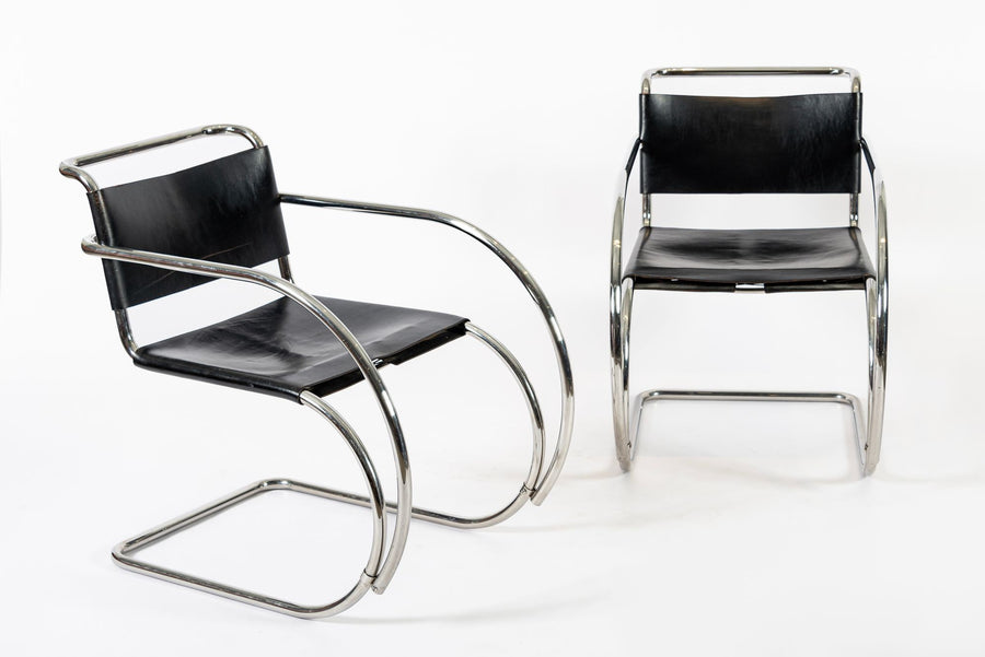Bauhaus MR 20 Black Leather Arm Chairs by Mies van der Rohe for Knoll, 1979