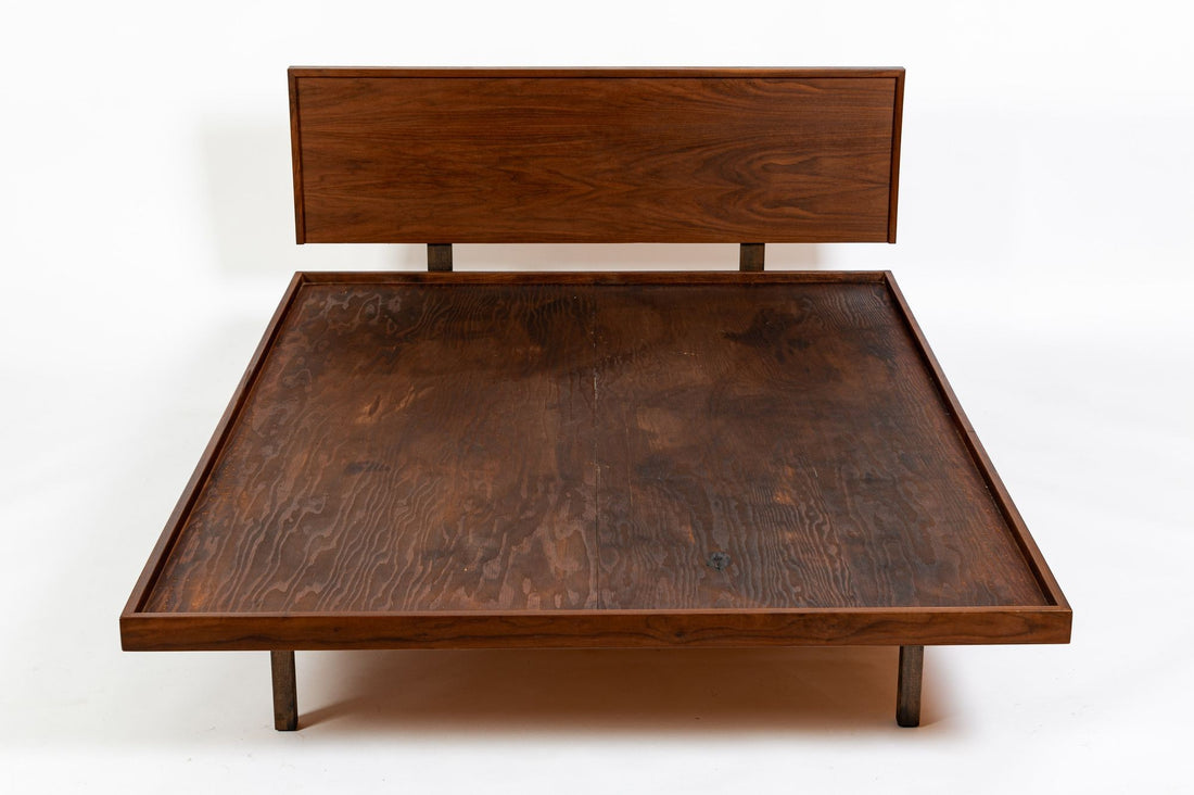 Vintage Mid-Century Walnut Wood Platform Bed by Richard Artschwager (attr.) 1950s