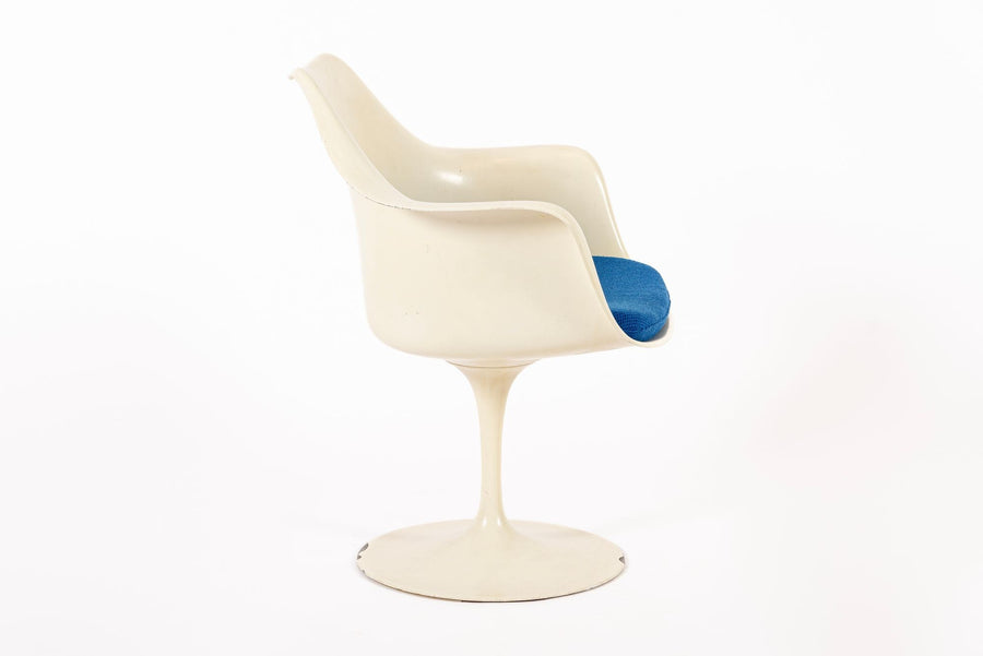 Original Fiberglass Tulip Arm Chair by Eero Saarinen for Knoll 1970s