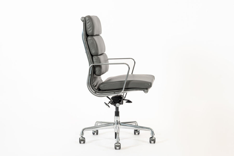 Herman Miller Eames Aluminum Group Tall Gray Leather Office Chair Soft Pad