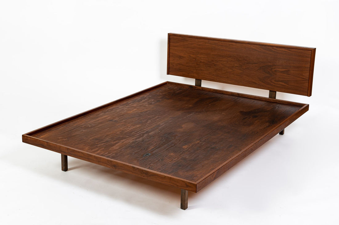 Vintage Mid-Century Walnut Wood Platform Bed by Richard Artschwager (attr.) 1950s