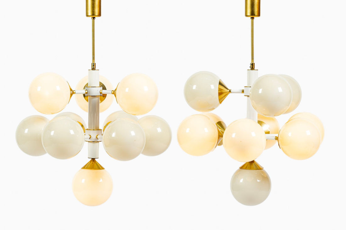 Pair of Mid-Century Modern Sputnik Chandeliers by Szarvasi, Hungary 1970s, 3x Avail