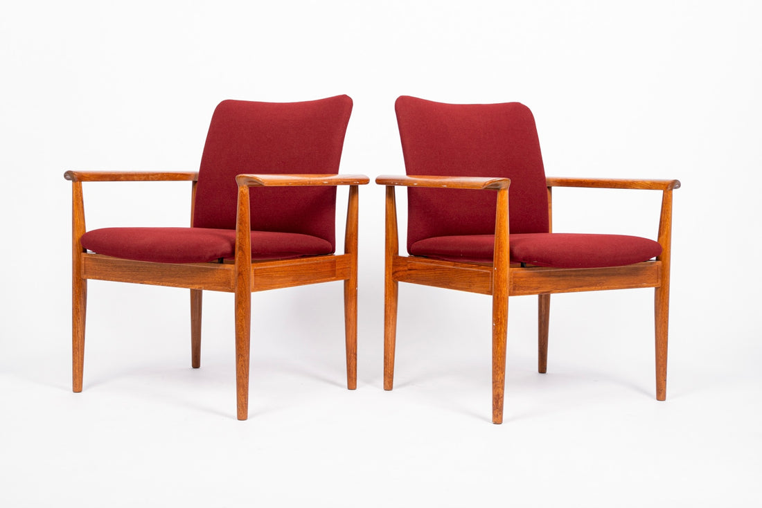 Mid Century Danish Red Diplomat Chairs by Finn Juhl for France & Daverkosen