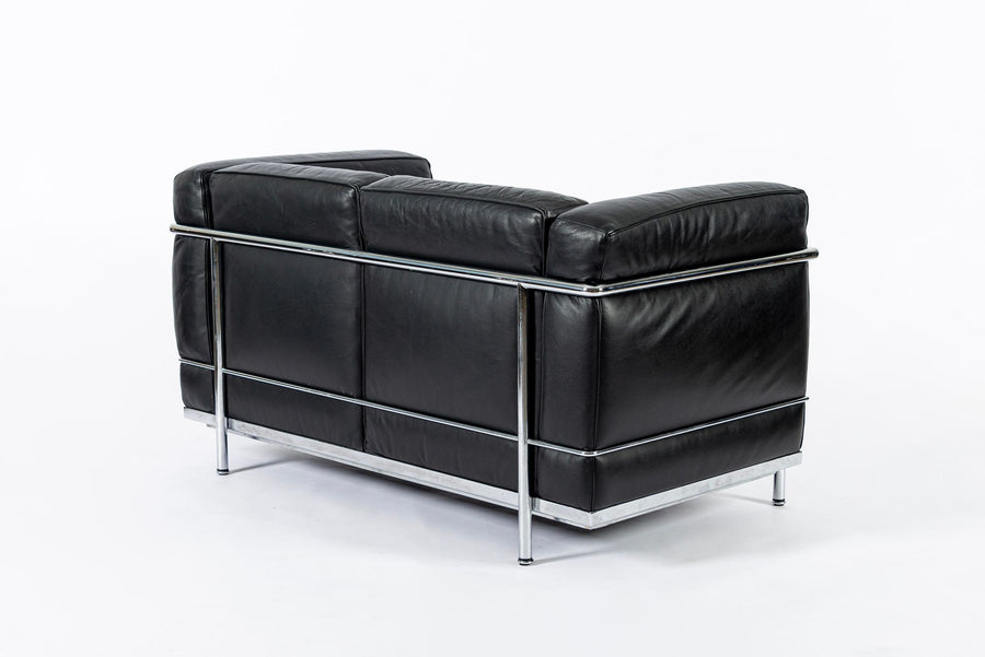 Authentic Cassina LC2 Black Leather Two-Seat Sofa by Le Corbusier 1994