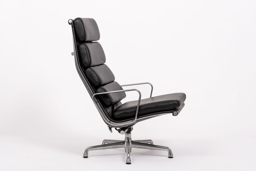 Eames Herman Miller Black Leather Soft Pad Office Lounge Chair