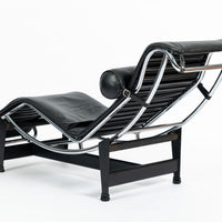 Cassina LC4 Black Leather Chaise Lounge Chair by Le Corbusier 1981