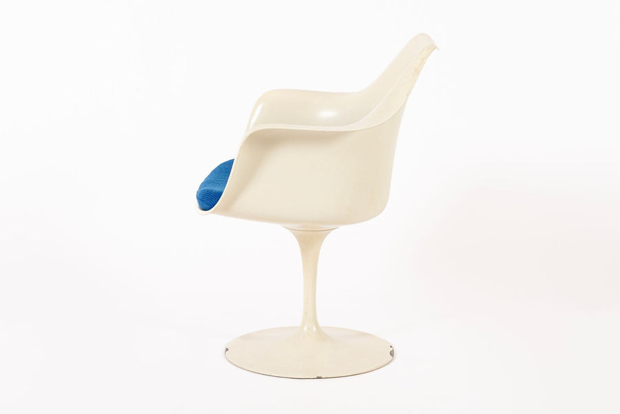 Original Fiberglass Tulip Arm Chair by Eero Saarinen for Knoll 1970s