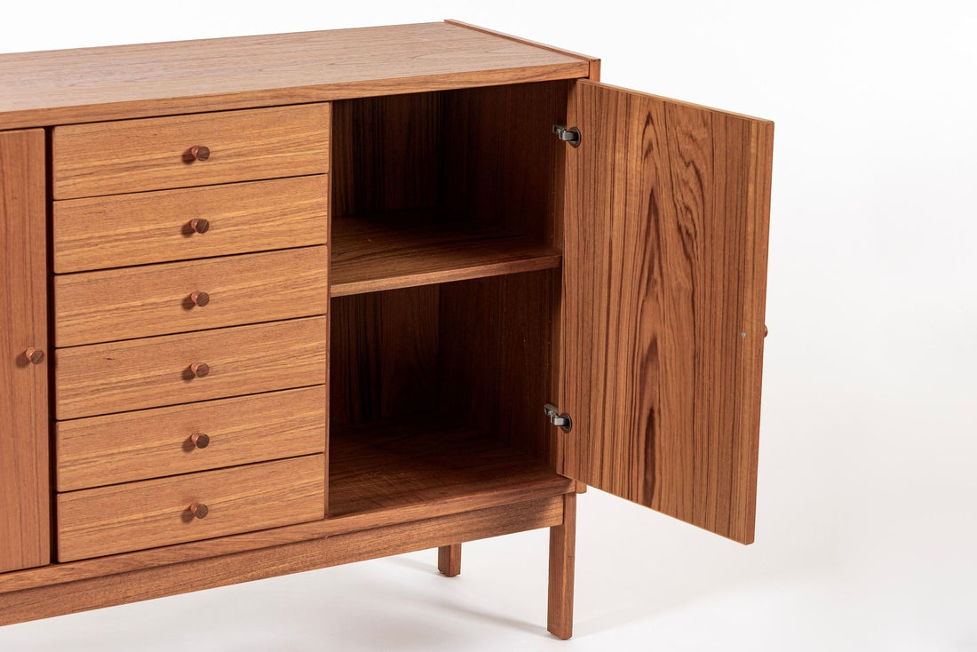 Mid Century Danish Teak Wood Credenza Sideboard Cabinet