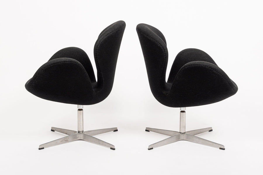 Mid Century Danish Black Swan Chairs by Arne Jacobsen for Fritz Hansen