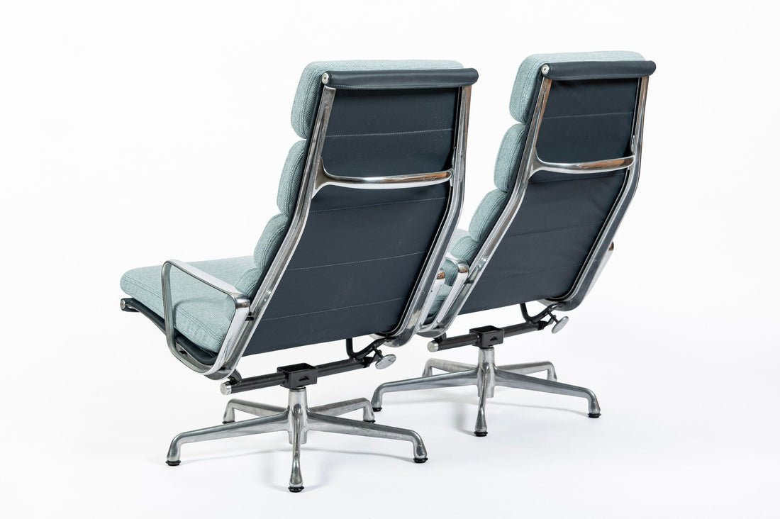 Pair of Eames Soft Pad Recliners for Herman Miller, Blue Gray Aluminum Group Lounge Chairs