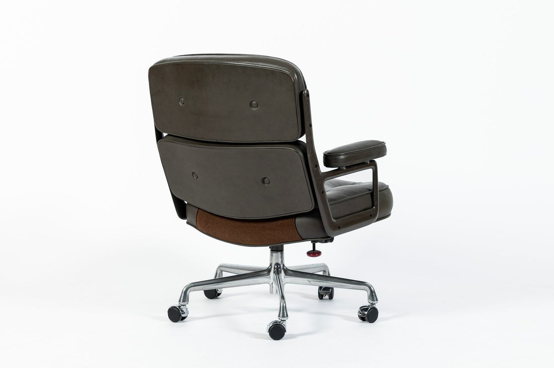 Eames Time Life Executive Lobby Chair for Herman Miller, Dark Gray Leather Office Desk Chair, 1988