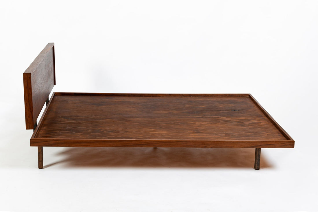 Vintage Mid-Century Walnut Wood Platform Bed by Richard Artschwager (attr.) 1950s