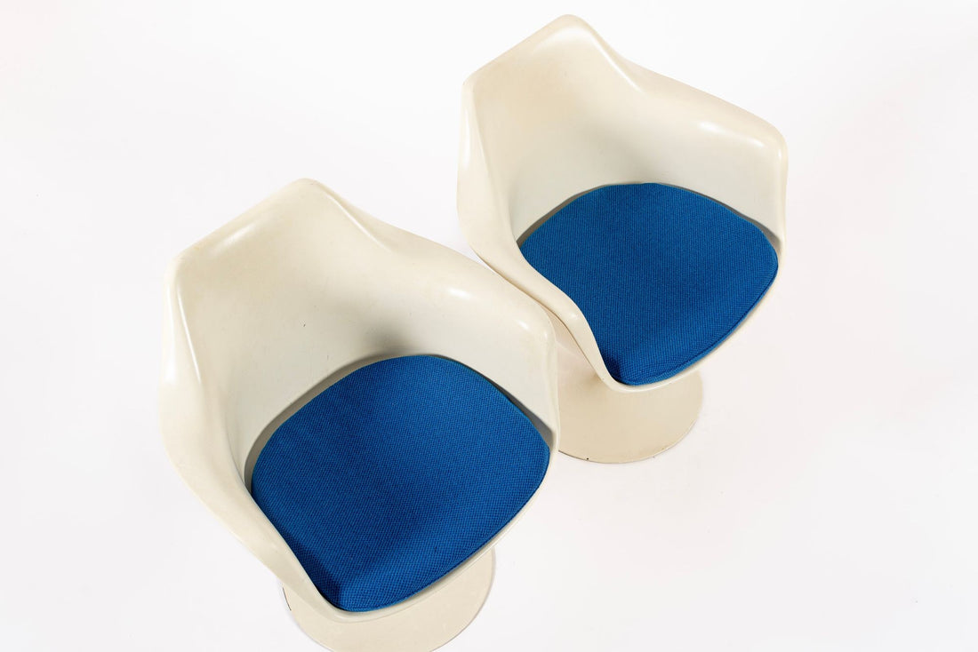 Original Fiberglass Tulip Arm Chairs by Eero Saarinen for Knoll 1970s