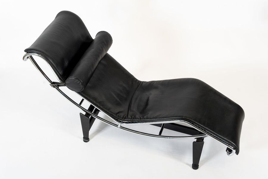 Cassina LC4 Black Leather Chaise Lounge Chair by Le Corbusier 2006