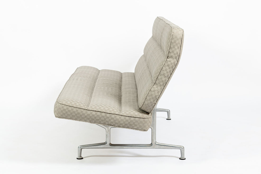 Vintage Mid-Century Modern Eames Model 3473 Tan Sofa for Herman Miller, 1960s
