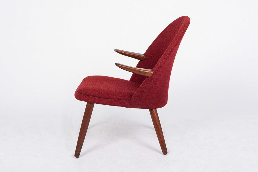 Danish Mid Century Modern Red Upholstery Lounge Chairs by Kurt Olsen, 1960s