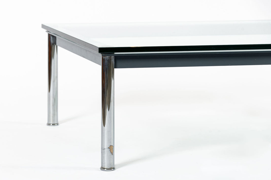 Bauhaus LC10-P Low Glass Coffee Table by Le Corbusier for Cassina