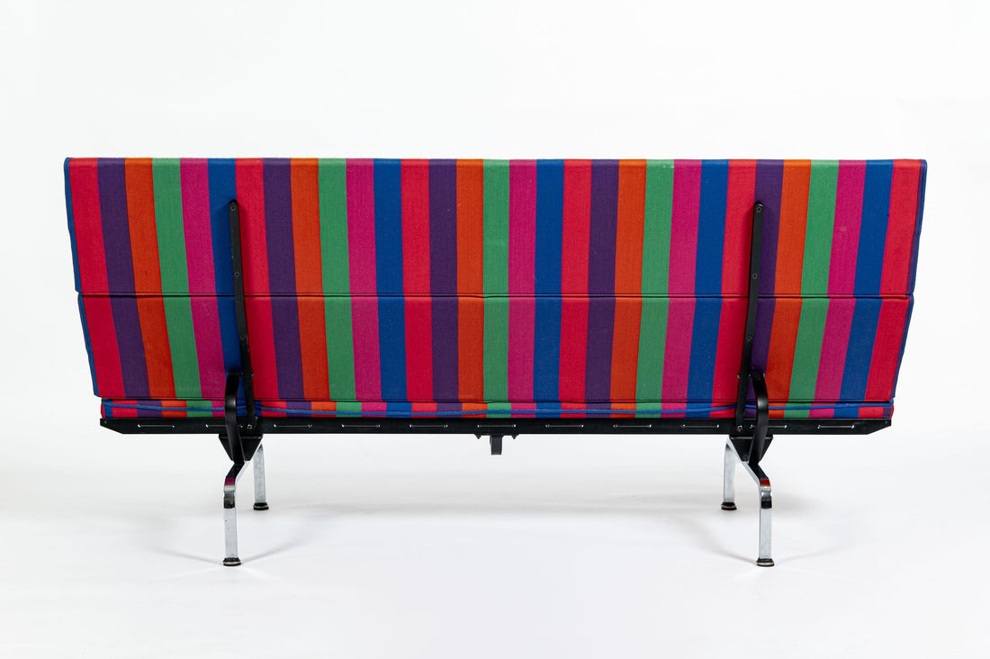 Mid Century Sofa Compact Eames for Herman Miller, Alexander Girard Striped Fabric, 1970s