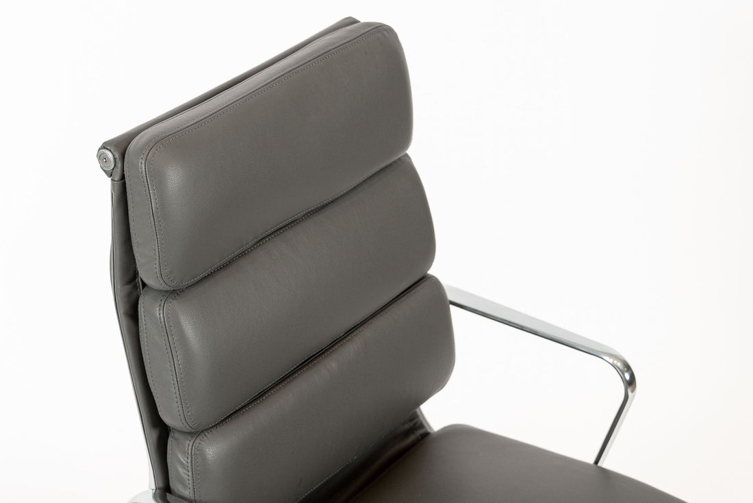 Herman Miller Eames Aluminum Group Tall Gray Leather Office Chair Soft Pad