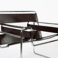 Mid Century Dark Brown Leather Wassily Arm Chairs by Marcel Breuer for Knoll, Signed, 1960s