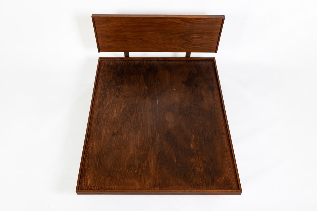 Vintage Mid-Century Walnut Wood Platform Bed by Richard Artschwager (attr.) 1950s