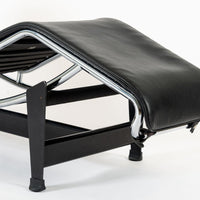 Cassina LC4 Black Leather Chaise Lounge Chair by Le Corbusier 2006