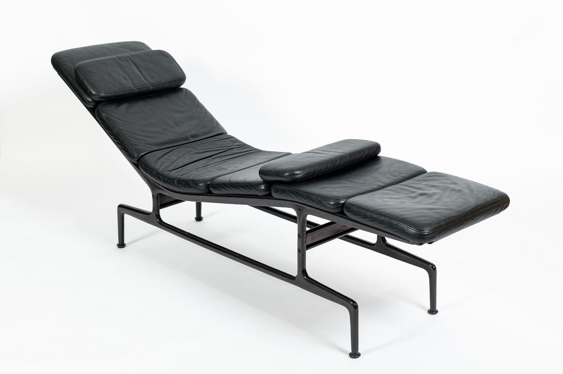 Vintage Mid-Century Eames ES106 “Billy Wilder” Chaise Lounge for Herman Miller