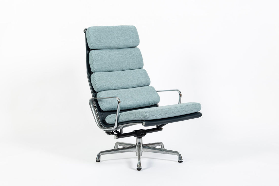 Eames Soft Pad Recliner for Herman Miller, Blue Gray Aluminum Group Lounge Chair