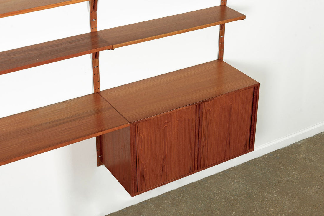 Large Mid Century Danish HG Teak Wood Modular Wall Unit Shelving & Bookcase