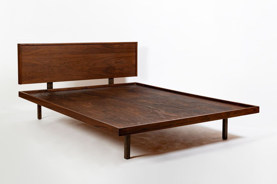 Vintage Mid-Century Walnut Wood Platform Bed by Richard Artschwager (attr.) 1950s