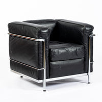 Authentic Cassina LC2 Black Leather Petit Lounge Chair by Le Corbusier, 4x Avail