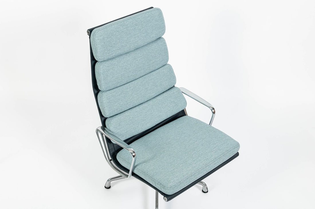 Eames Soft Pad Recliner for Herman Miller, Blue Gray Aluminum Group Lounge Chair