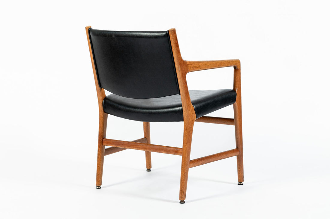 Hans J. Wegner JH507 Oak Dining Armchairs for Johannes Hansen (Attr.), Set of 6, Denmark, Circa 1965