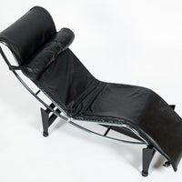 Cassina LC4 Black Leather Chaise Lounge Chair by Le Corbusier 1994