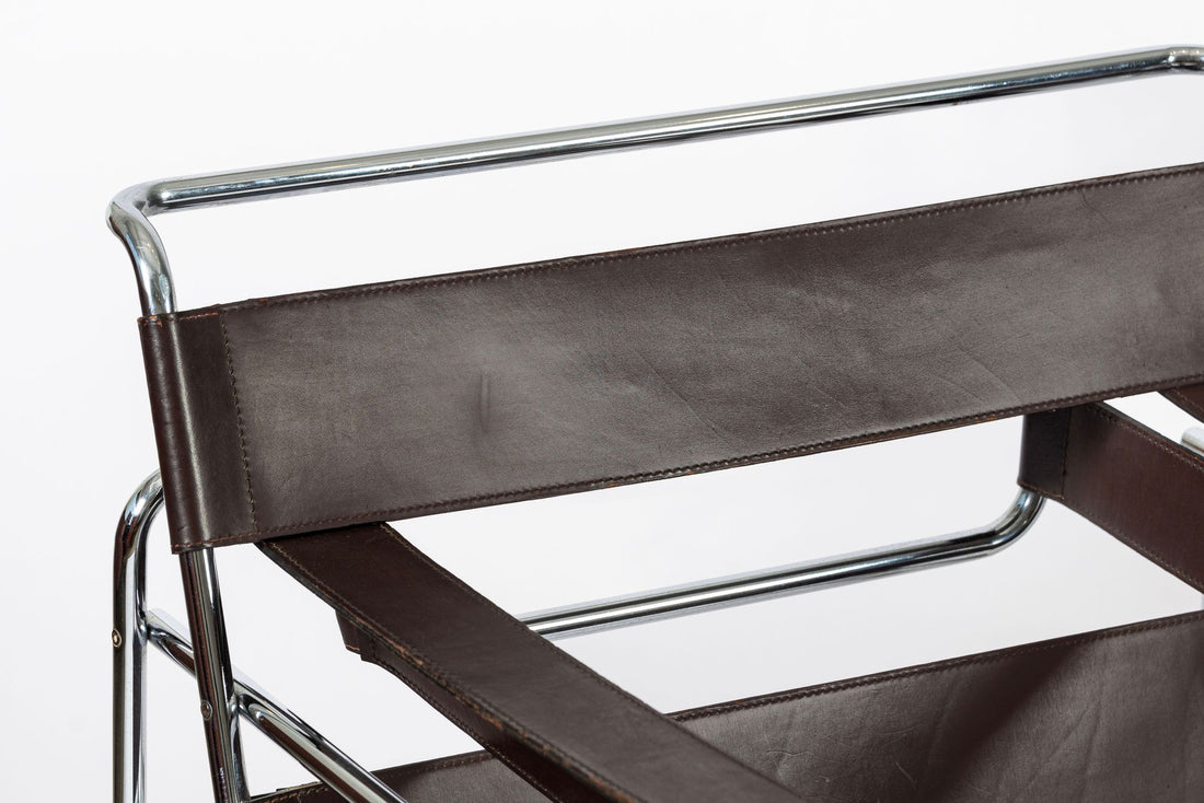 Mid Century Dark Brown Leather Wassily Arm Chairs by Marcel Breuer for Knoll, Signed, 1960s