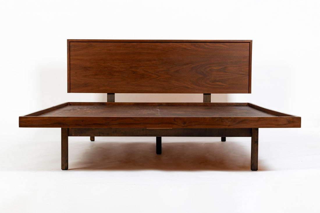 Vintage Mid-Century Walnut Wood Platform Bed by Richard Artschwager (attr.) 1950s