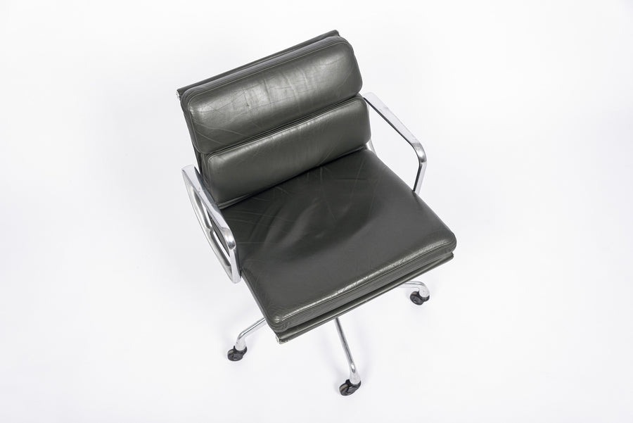 Dark Gray Leather Office Chair by Eames for Herman Miller Aluminum Group