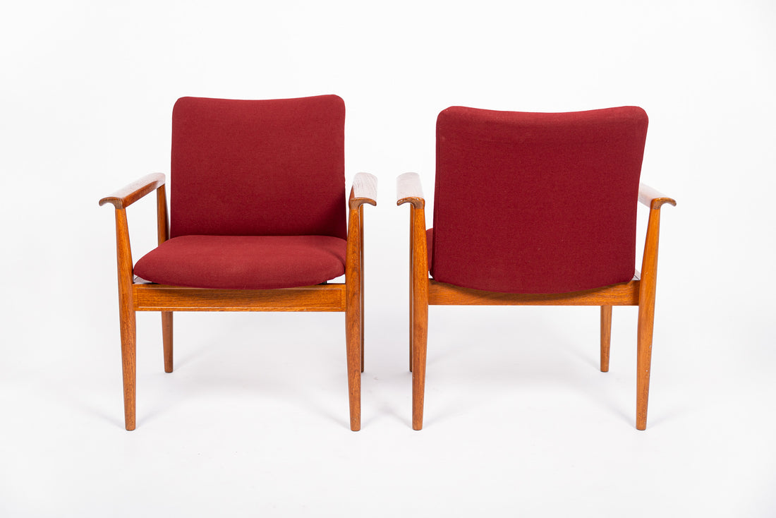 Mid Century Danish Red Diplomat Chairs by Finn Juhl for France & Daverkosen