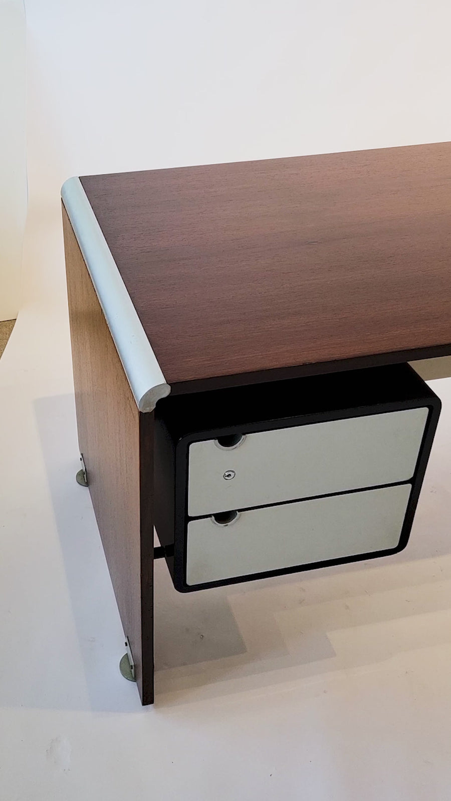 Rare Mid Century French Modern AR180 Desk by Alain Richard 1970s