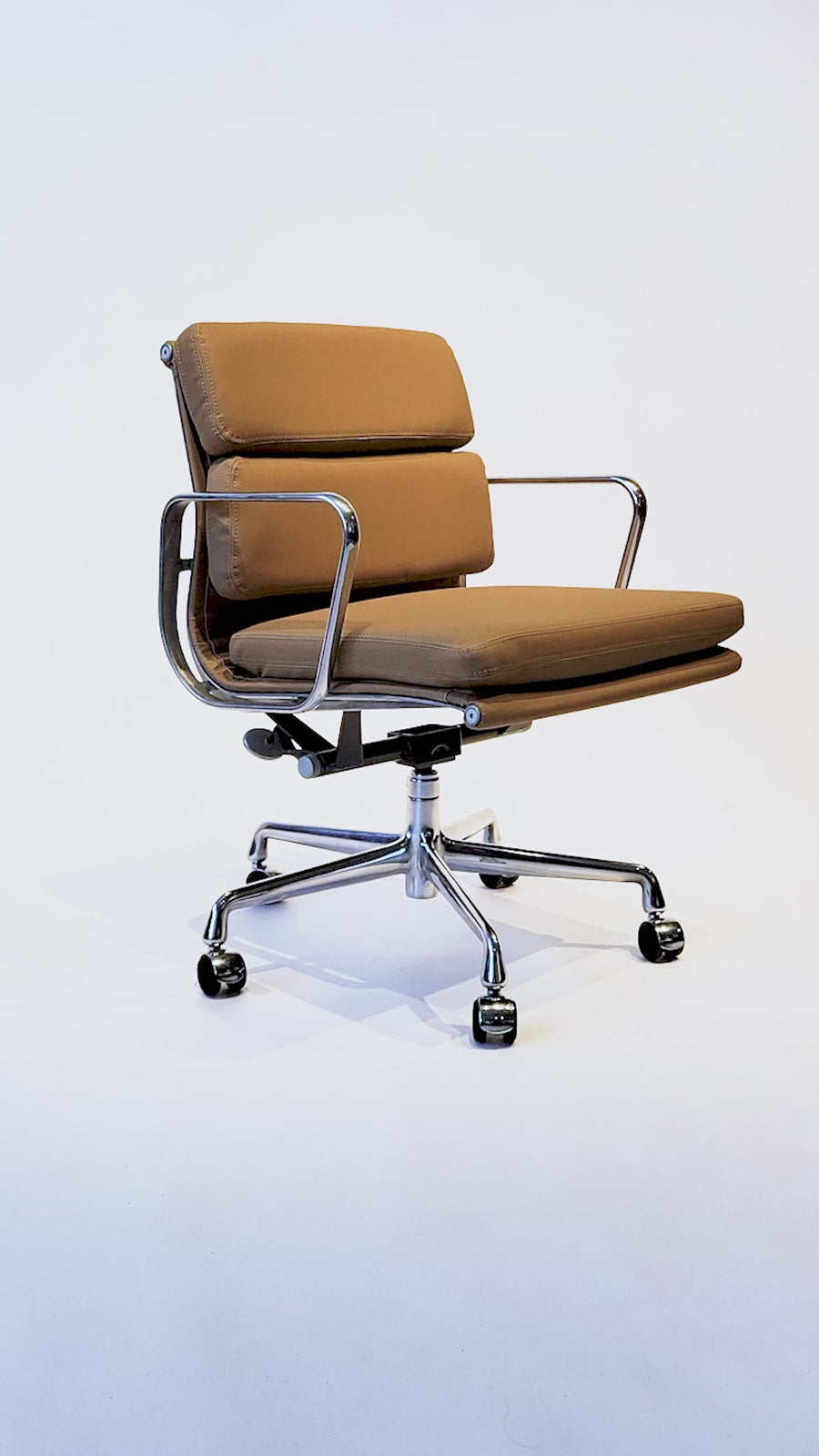 Eames for Herman Miller Aluminum Group Office Chairs in Schumacher VEGAN Leather