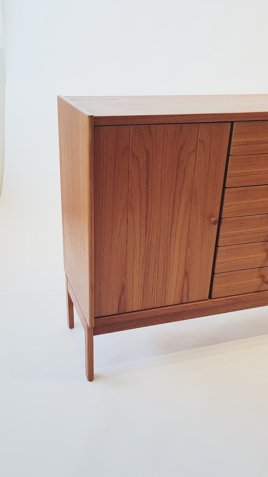 Mid Century Danish Teak Wood Credenza Sideboard Cabinet