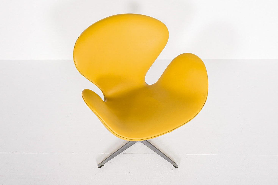 Danish Modern Yellow Swan Chairs by Arne Jacobsen for Fritz Hansen