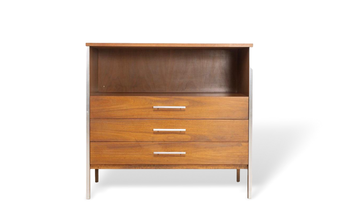 Vintage Mid Century Paul McCobb for Calvin Walnut Dresser