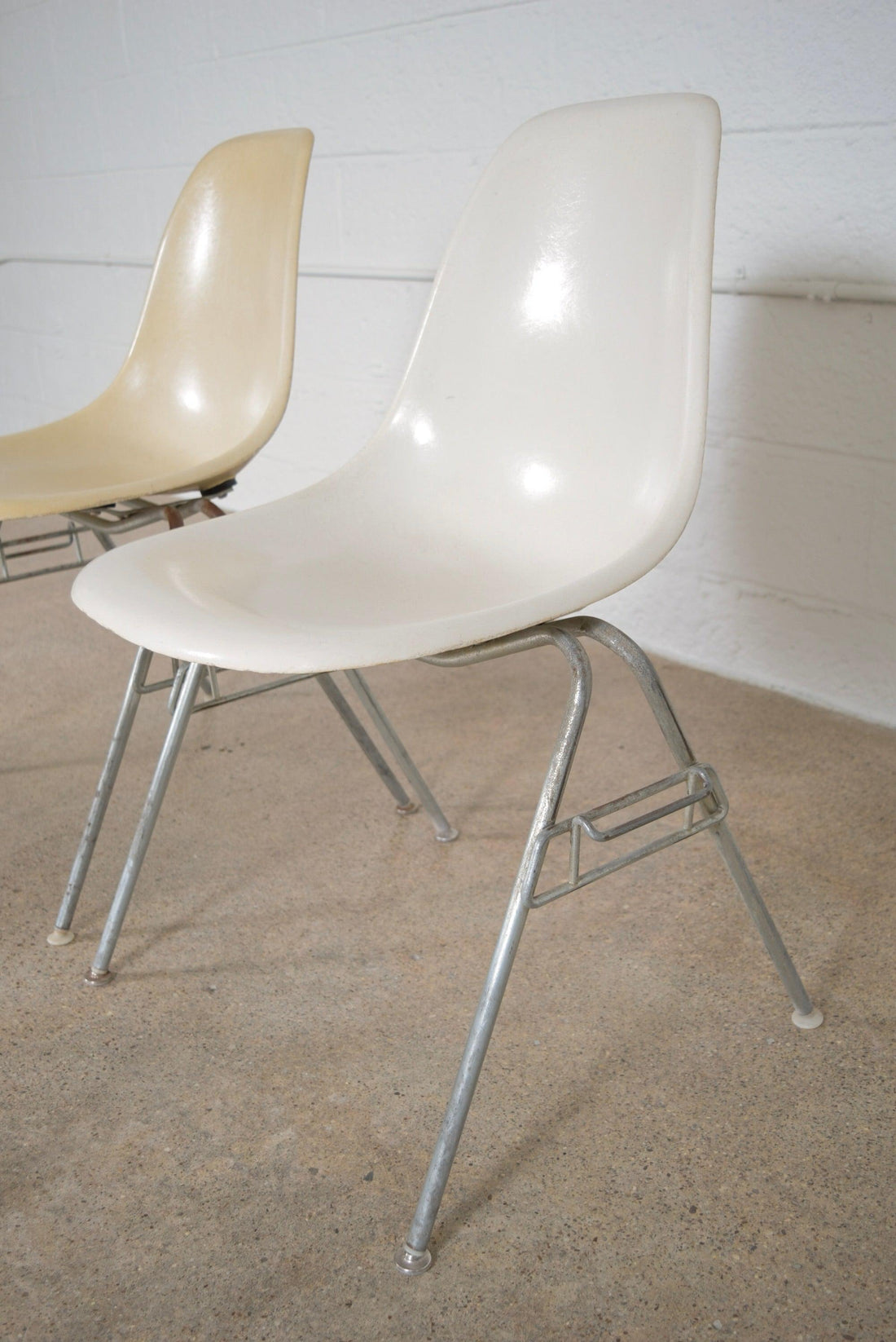 Vintage Mid Century DSS Shell Chair by Eames for Herman Miller