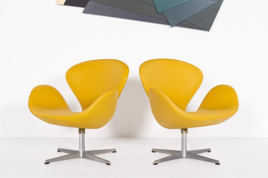 Danish Modern Yellow Swan Chairs by Arne Jacobsen for Fritz Hansen