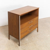 Vintage Mid Century Paul McCobb for Calvin Walnut Dresser